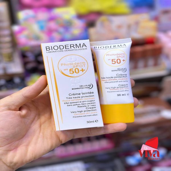 کرم ضد آفتاب فتودرم اسپات SPF50 بایودرما Bioderma | حجم 30 میل